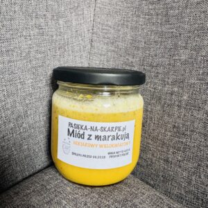 Miód leśny z marakują