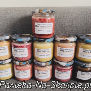 Miody z dodatkami Pasieka Na Skarpie – naturalny miód z liofilizowanymi owocami i przyprawami