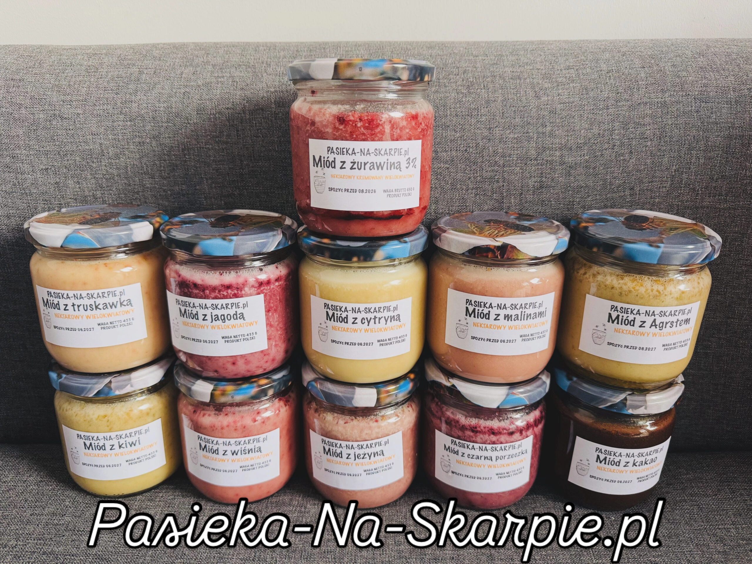 Miody z dodatkami Pasieka Na Skarpie – naturalny miód z liofilizowanymi owocami i przyprawami