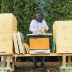 Zdjęcie przedstawia Sylwię Woźniak właścicela